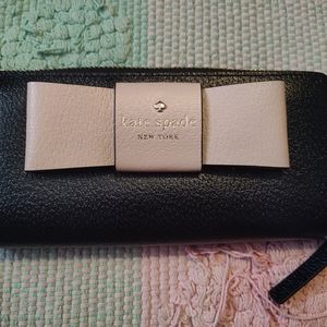 Kate Spade leather wallet with bow